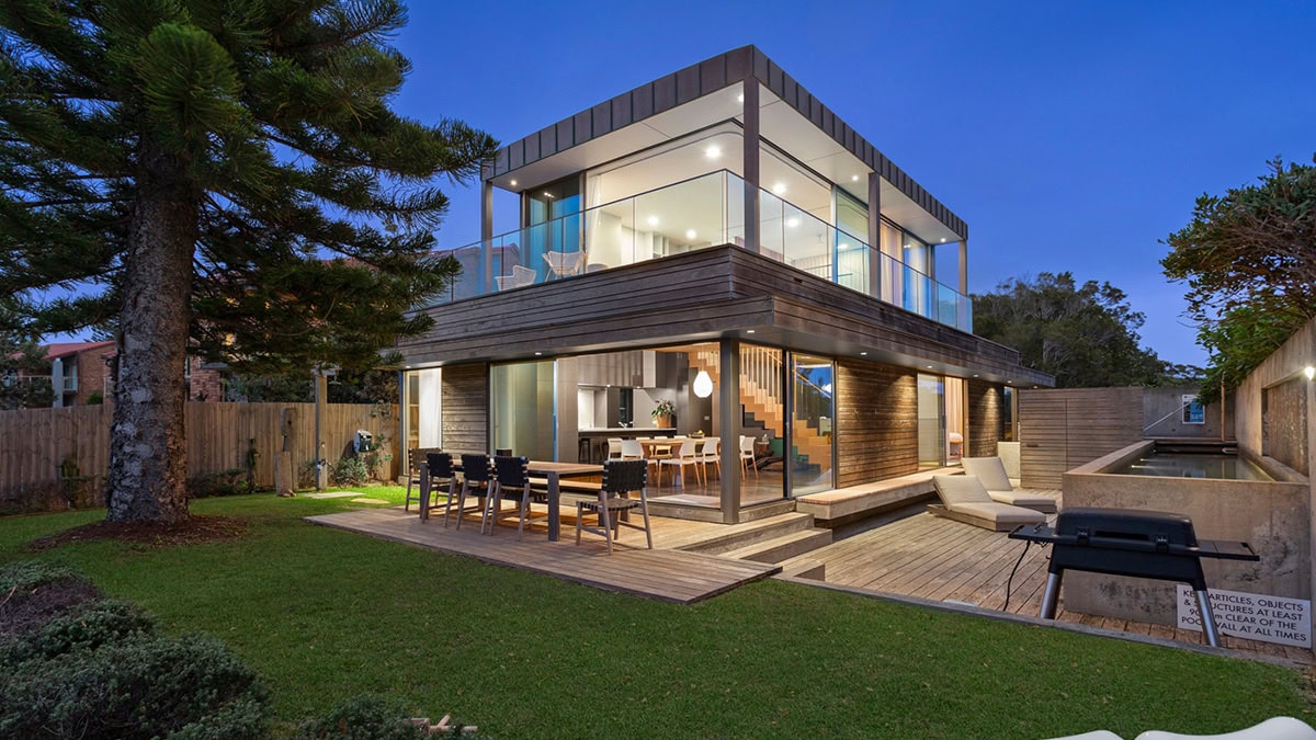 boomerang beach 88 sud luxury accommodation airbnb house for rent location hire